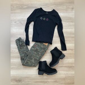 Levi's Green Camo Jogger Pants